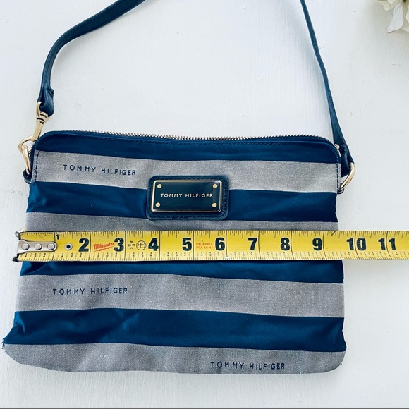 Tommy Hilfiger  crossbody blue gray - Picture 6 of 7